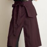 Waterproof Split Server Apron deep coffee mannequin wearing shot, split front adjustable tie half waist apron with big storage pocket for cafe BBQ restaurant staff, lightweight PFAS-free taffeta fabric