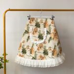 vbeige vintage floral half apron with lace pocket