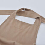 Adjustable cross-back straps of cotton linen gardening apron