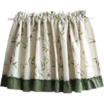 Farmhouse floral linen‑blend tier curtains with green ruffle hem for kitchen window