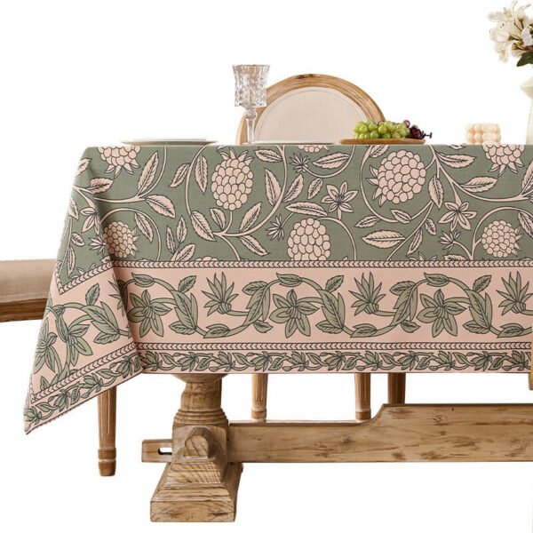 Rectangular Ditsy Floral Tablecloth vintage floral table cover scalloped edge for event display
