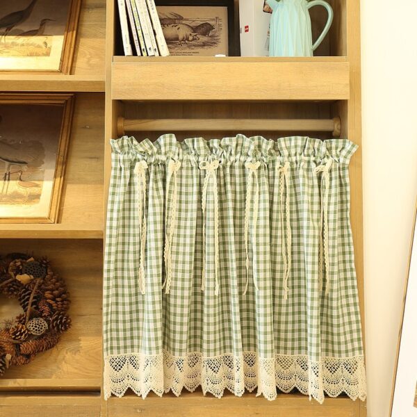 Plaid farmhouse cafe curtain hanging on wooden cabinet, green check lace short curtain